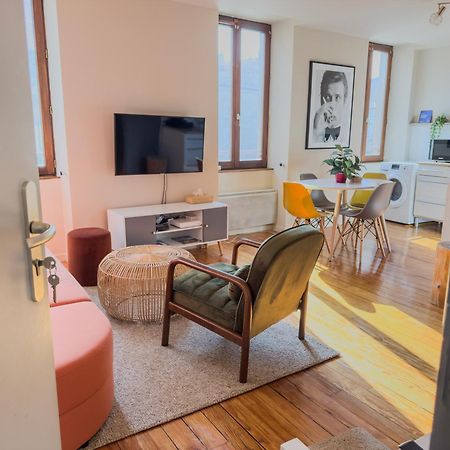 Duplex lumineux 2 chambres centre zone piétonne, parking gratuit 4 minutes de marche Valence  Exterior foto